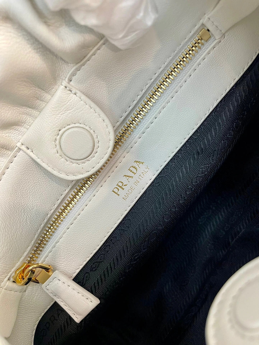 PRADA BAG