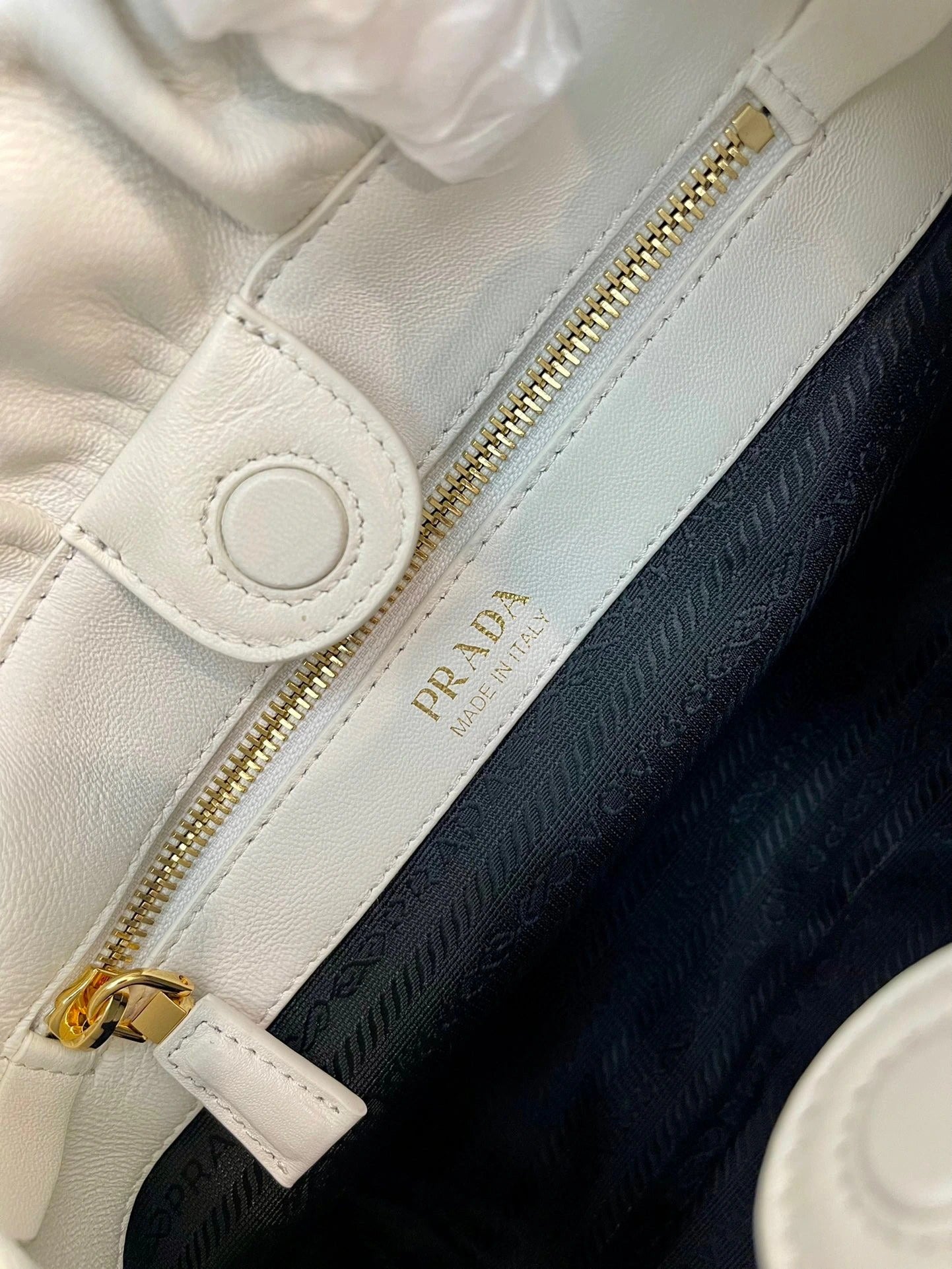 PRADA BAG