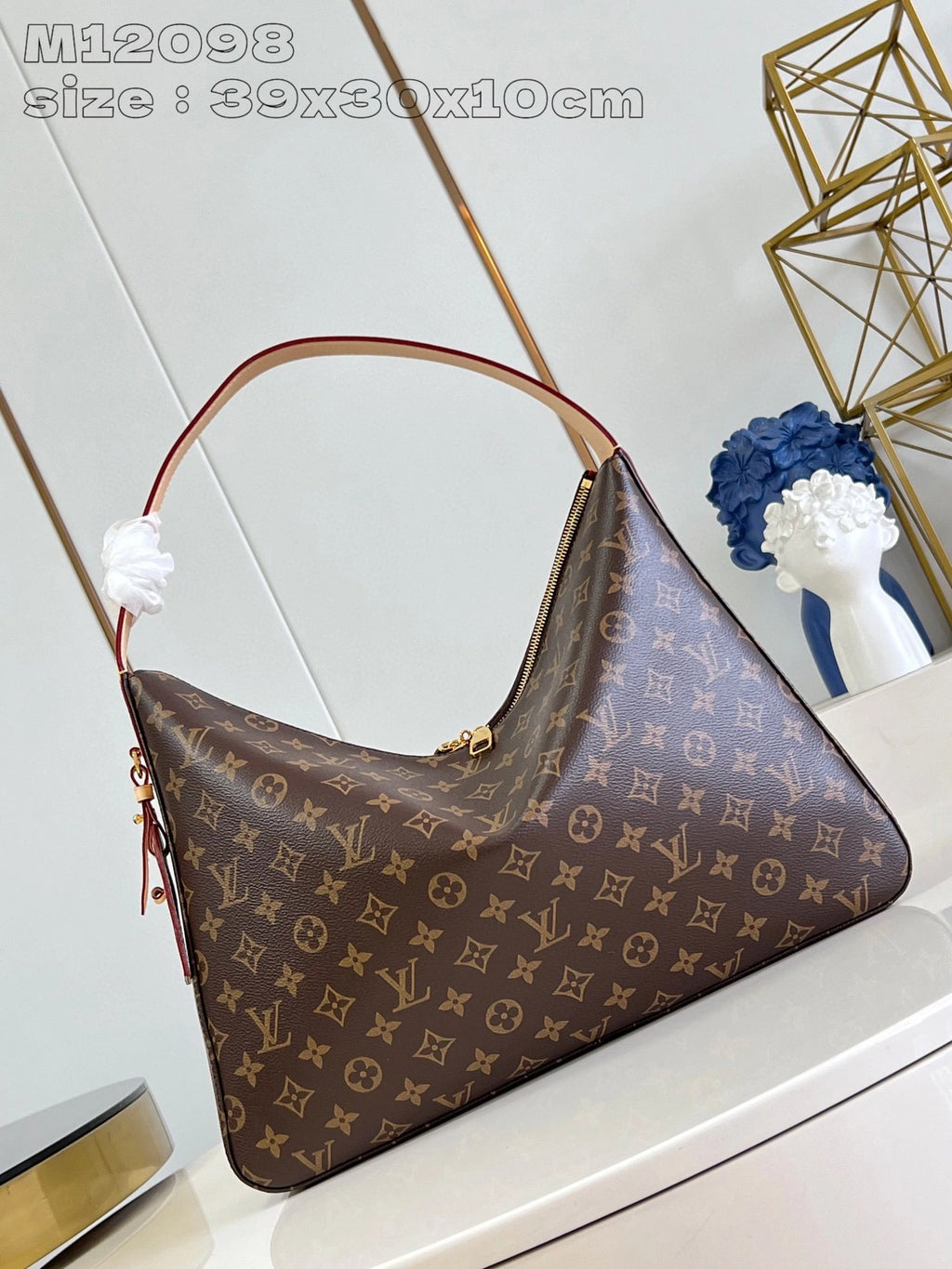 LOUIS VUITTON BAG