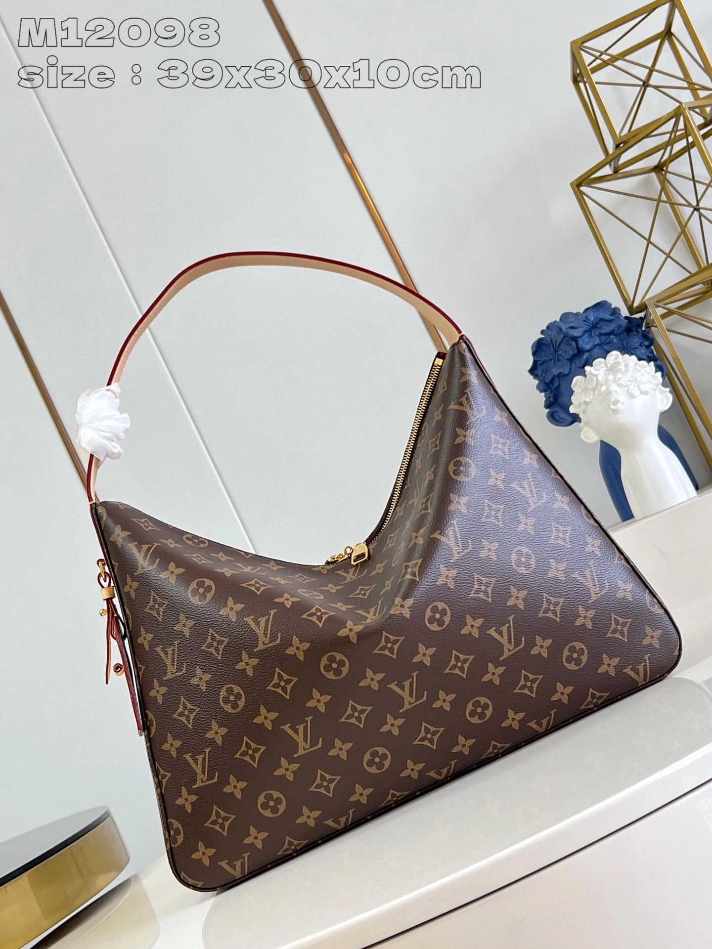 LOUIS VUITTON BAG