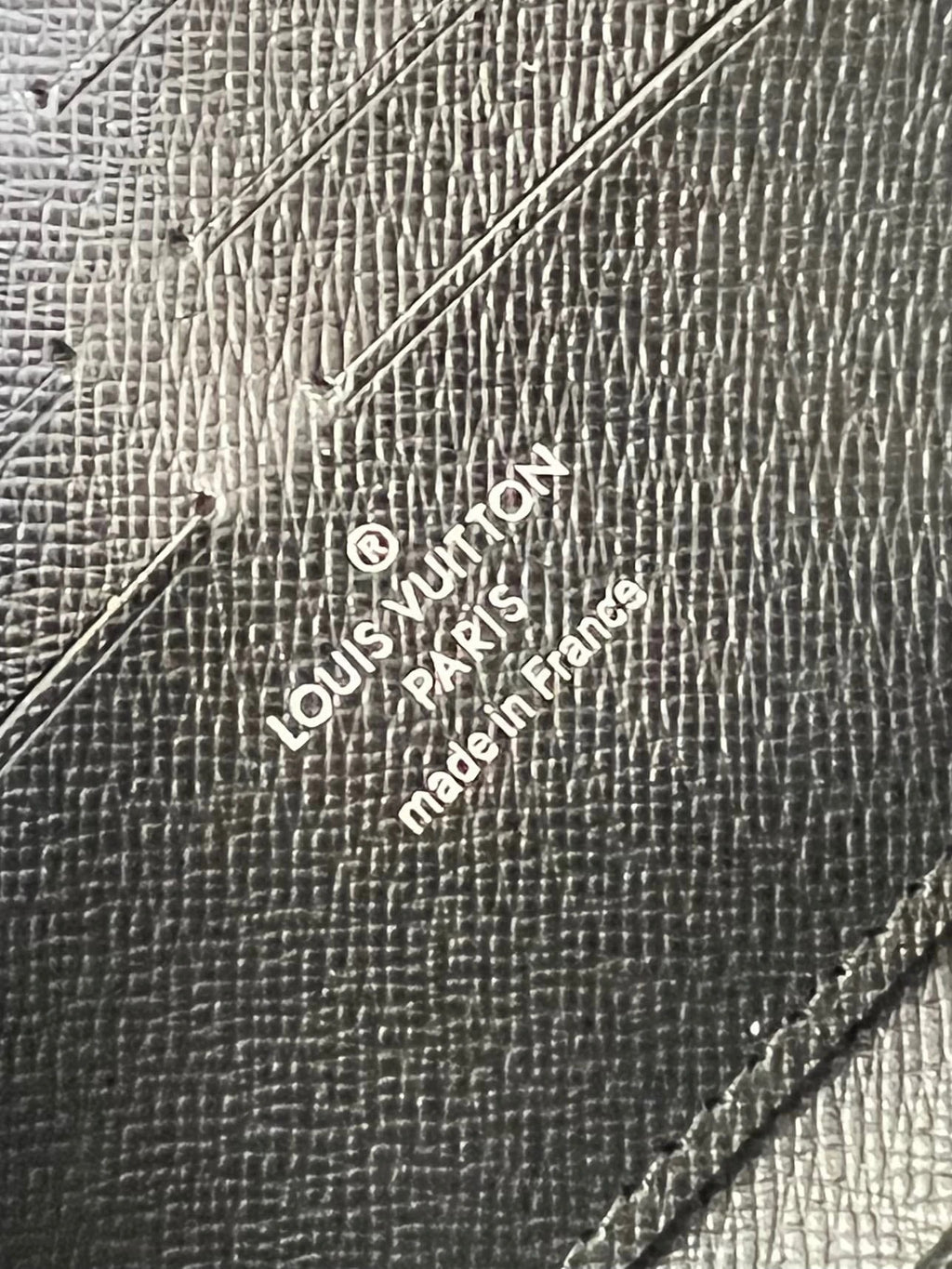 LOUIS VUITTON BAG
