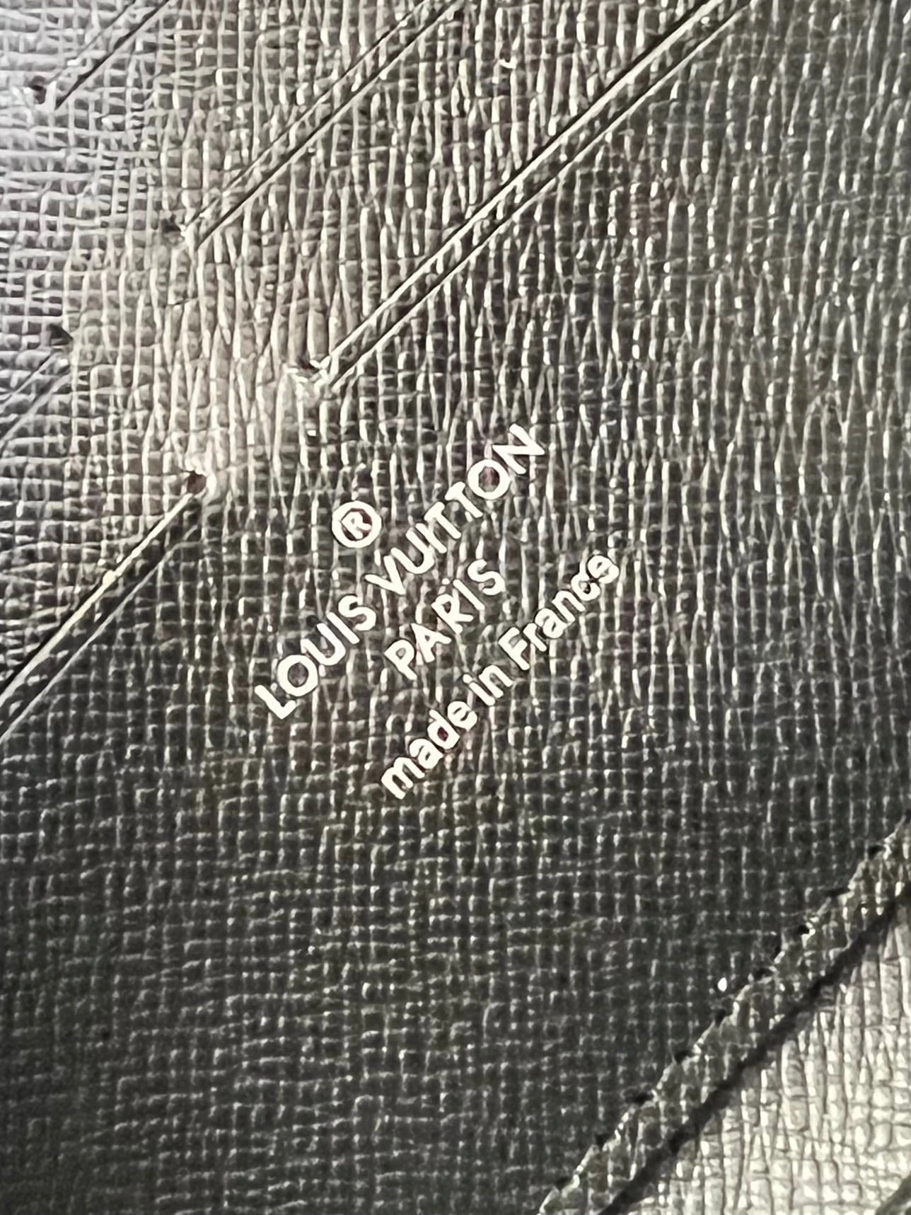 LOUIS VUITTON BAG