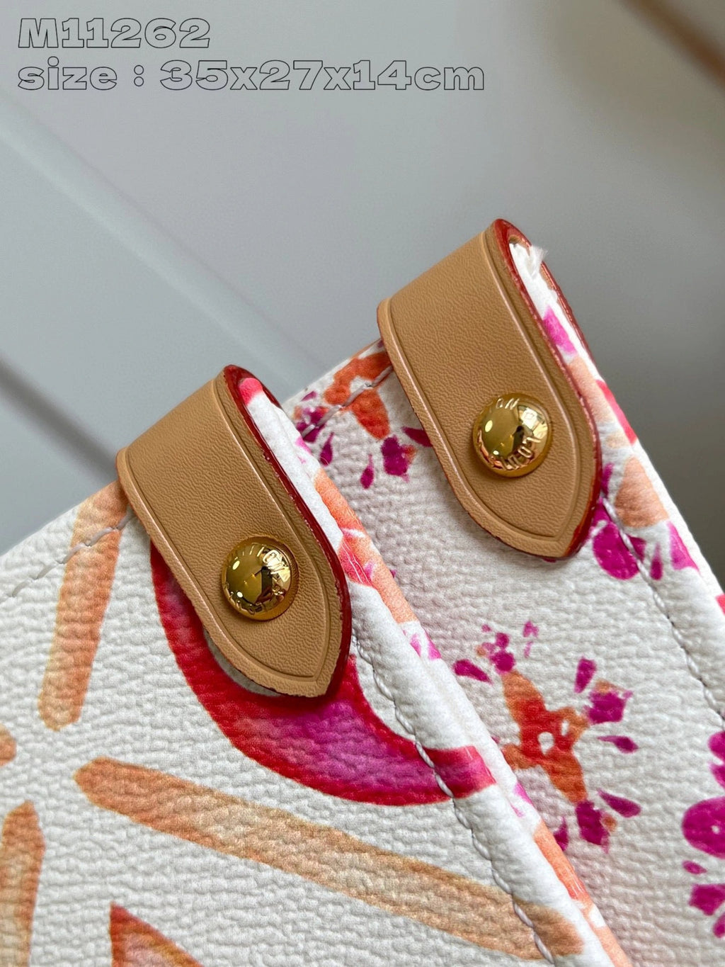 LOUIS VUITTON BAG