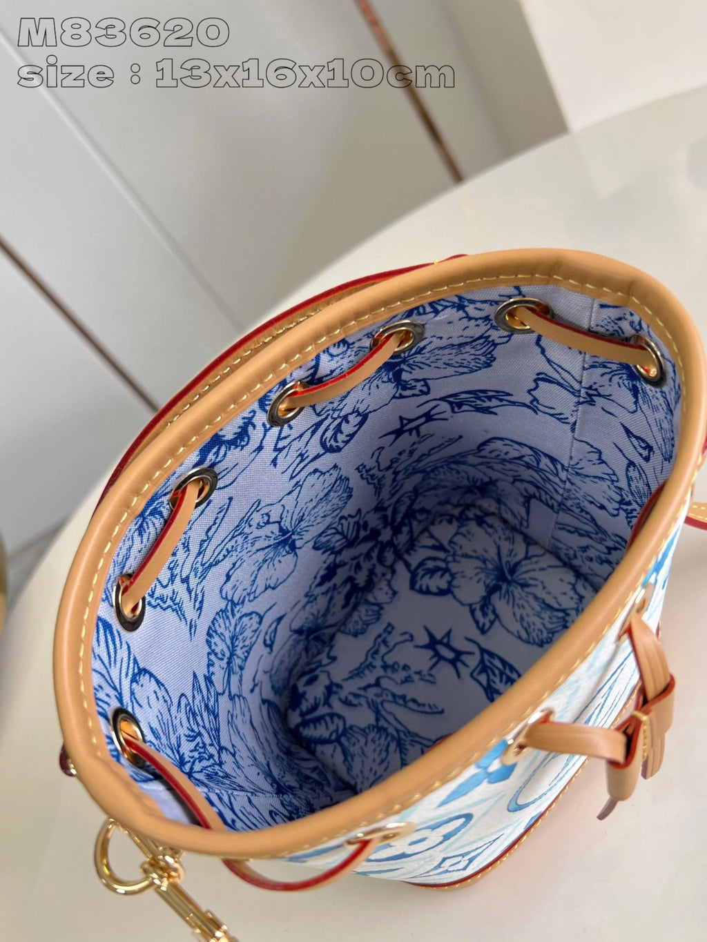 LOUIS VUITTON BAG
