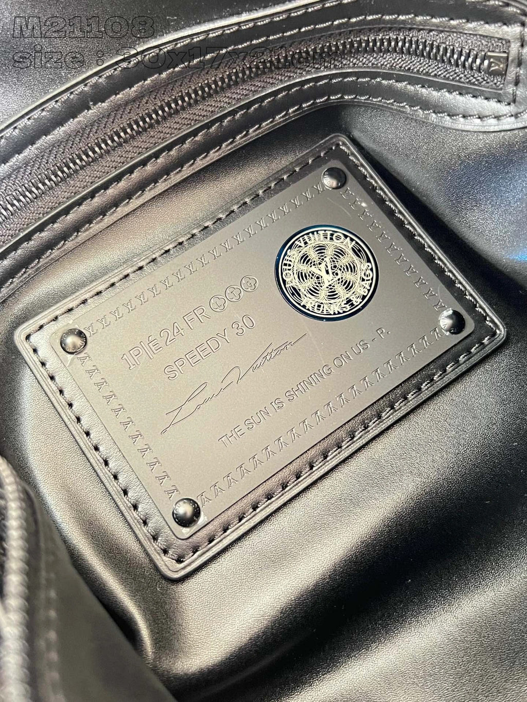 LOUIS VUITTON BAG