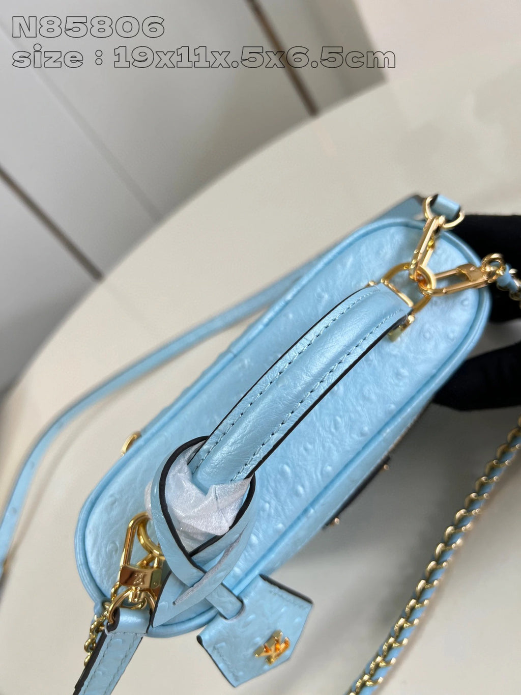 LOUIS VUITTON BAG