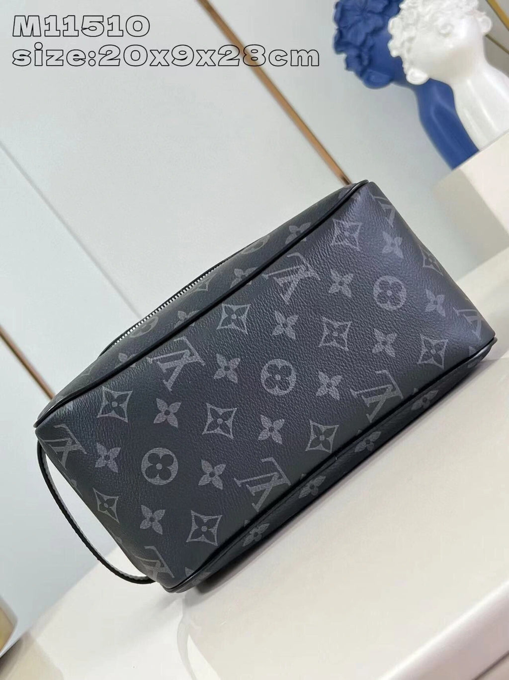 LOUIS VUITTON BAG