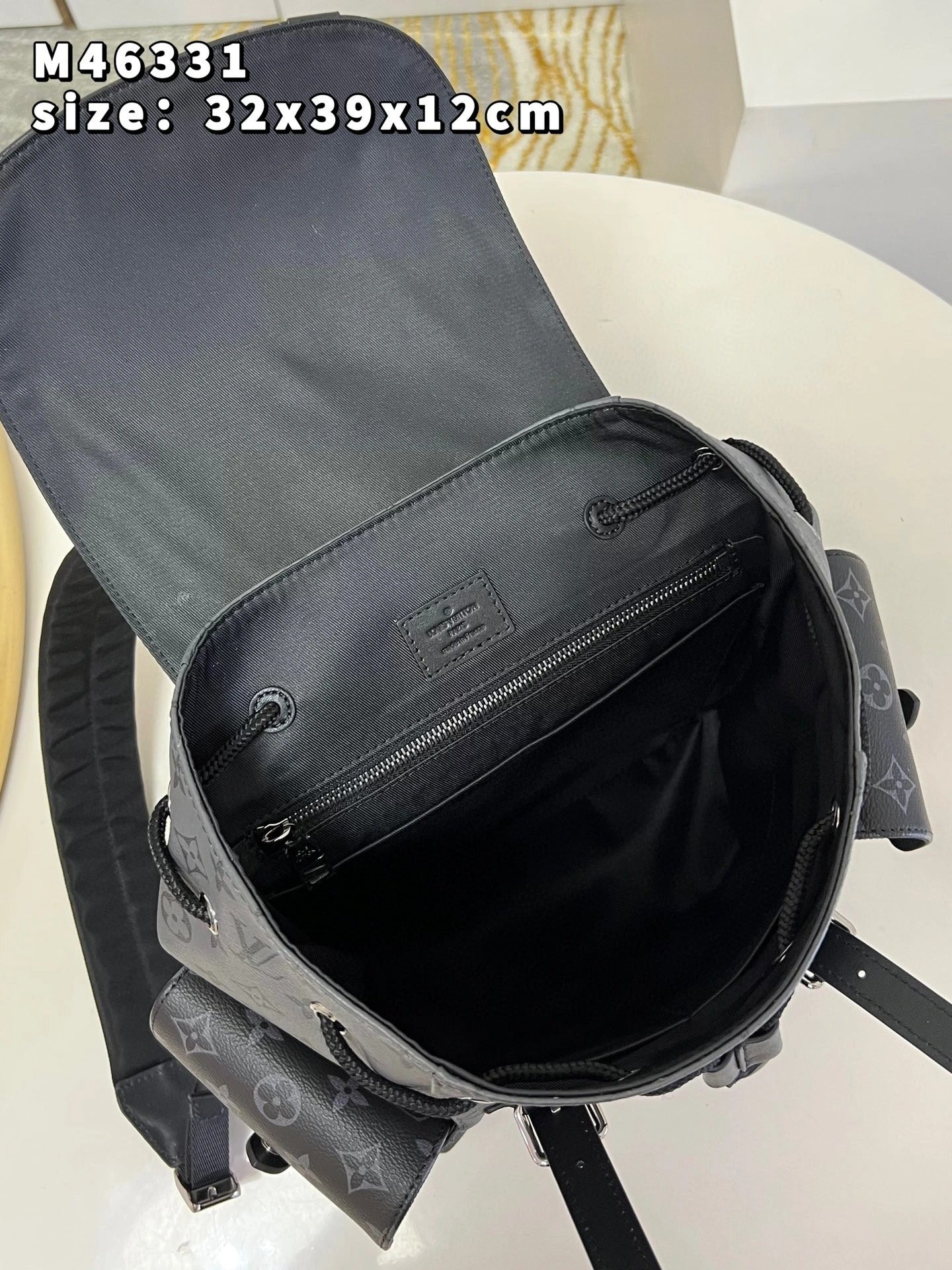LOUIS VUITTON BAG