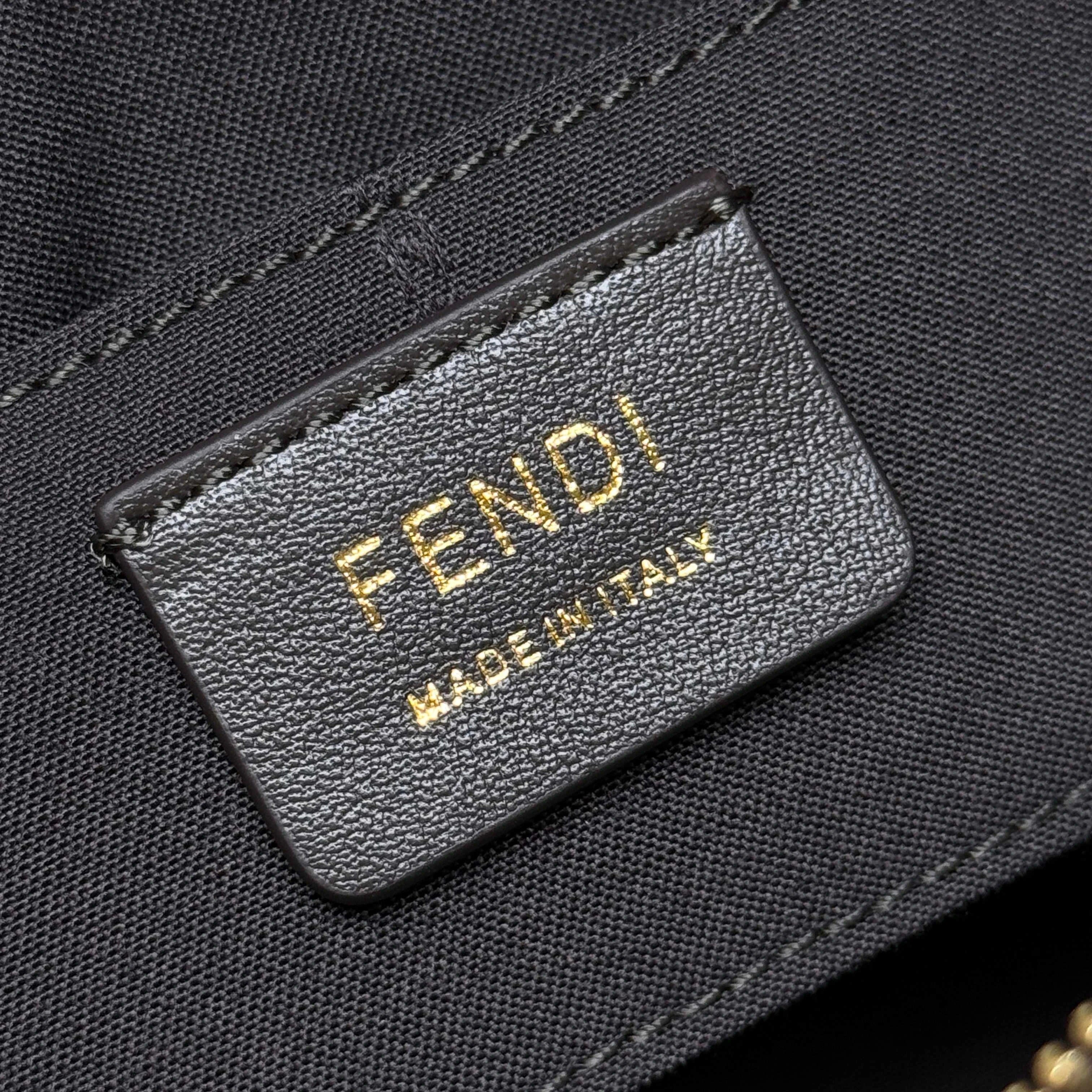 FENDI BAG