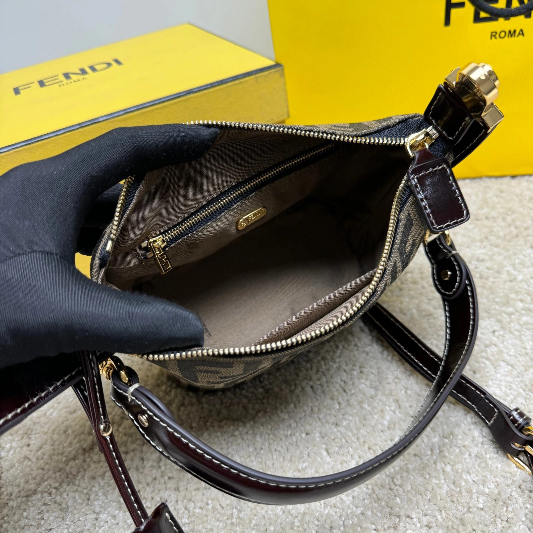 FENDI BAG