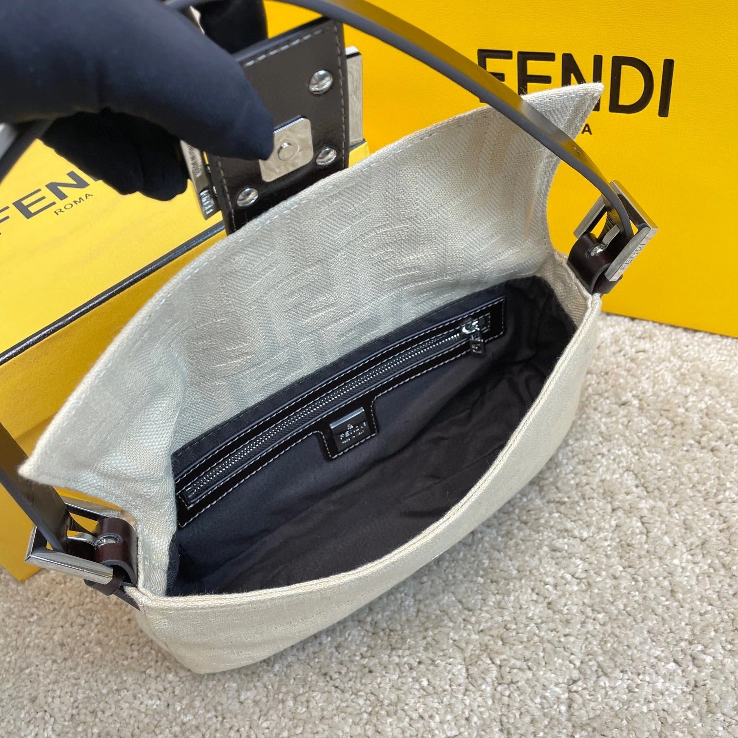 FENDI BAG