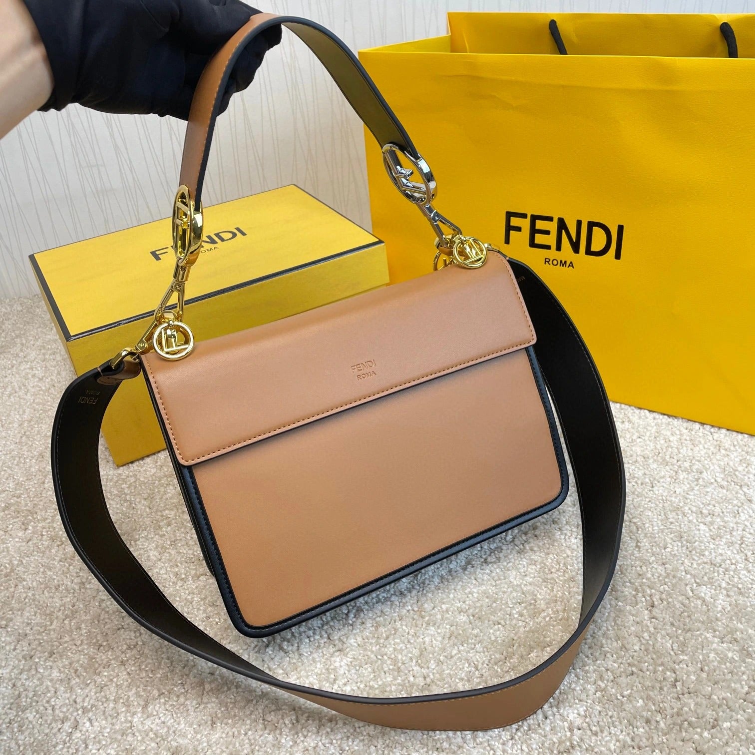 FENDI BAG