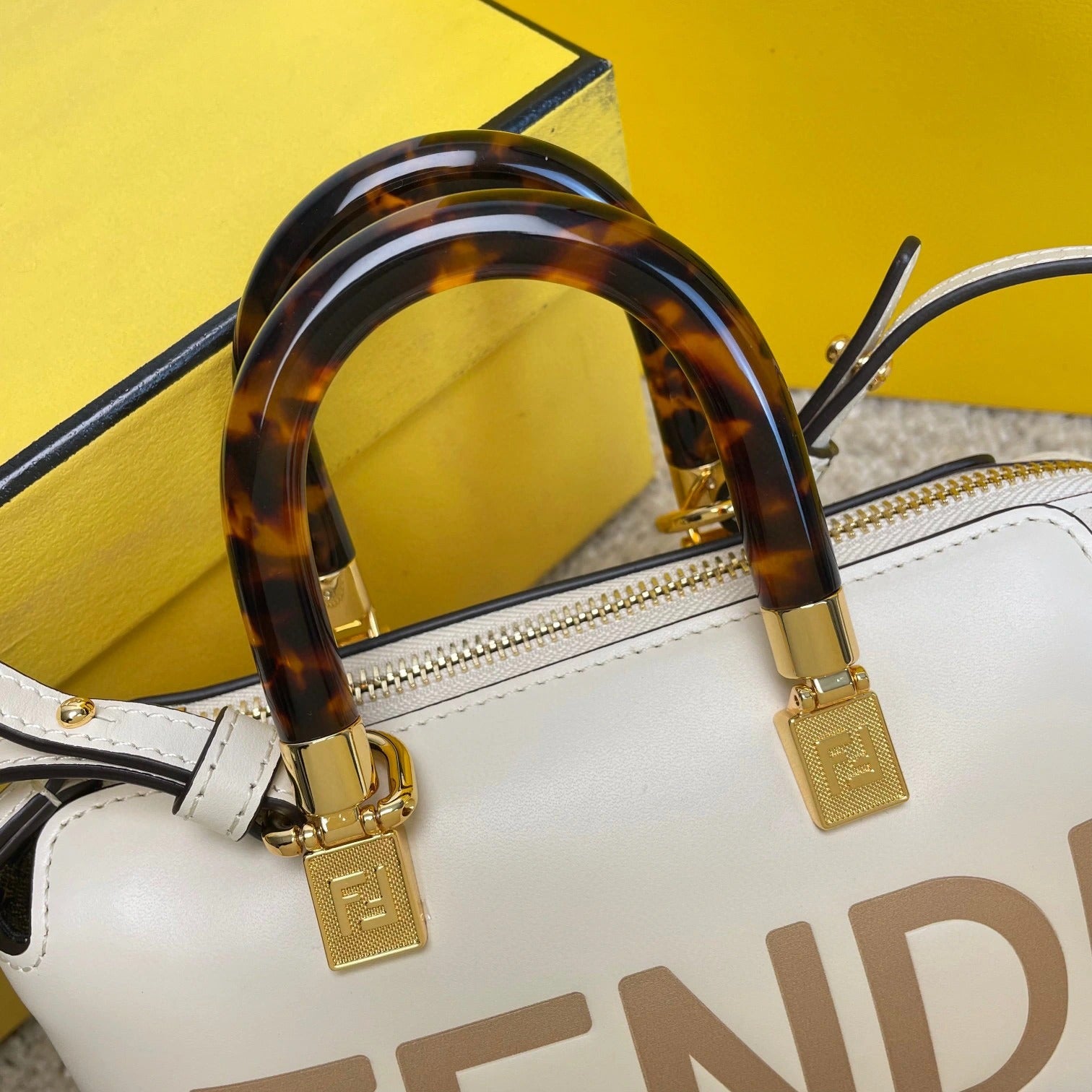 FENDI BAG