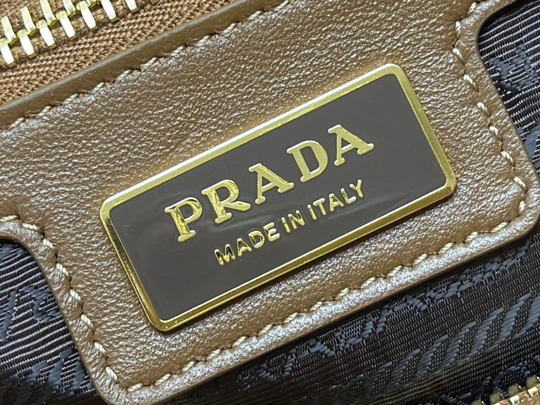 PRADA BAG