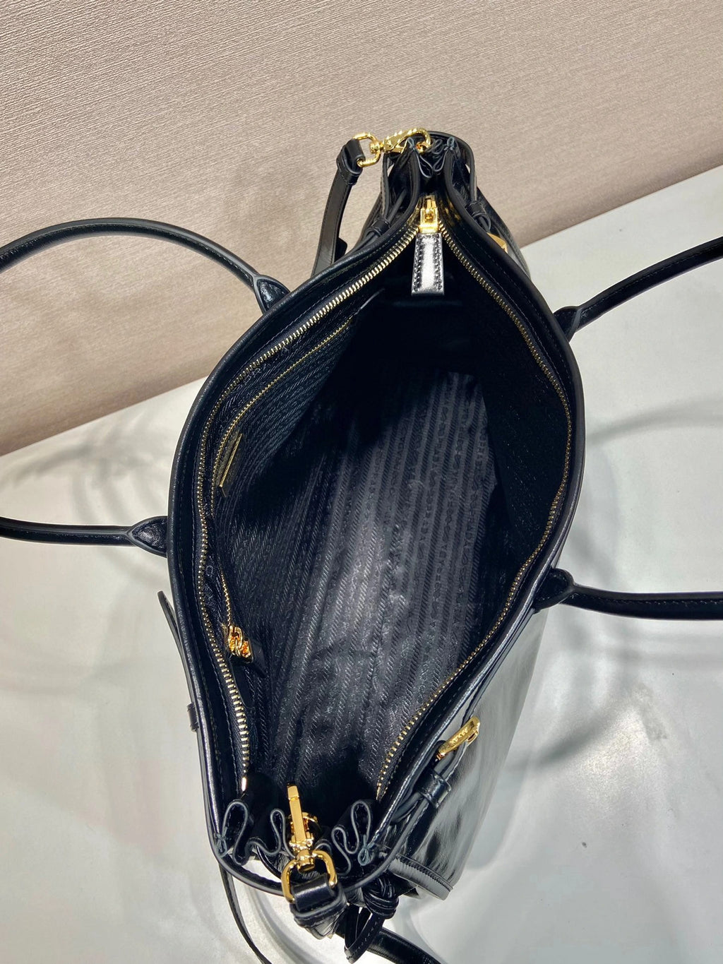 PRADA BAG
