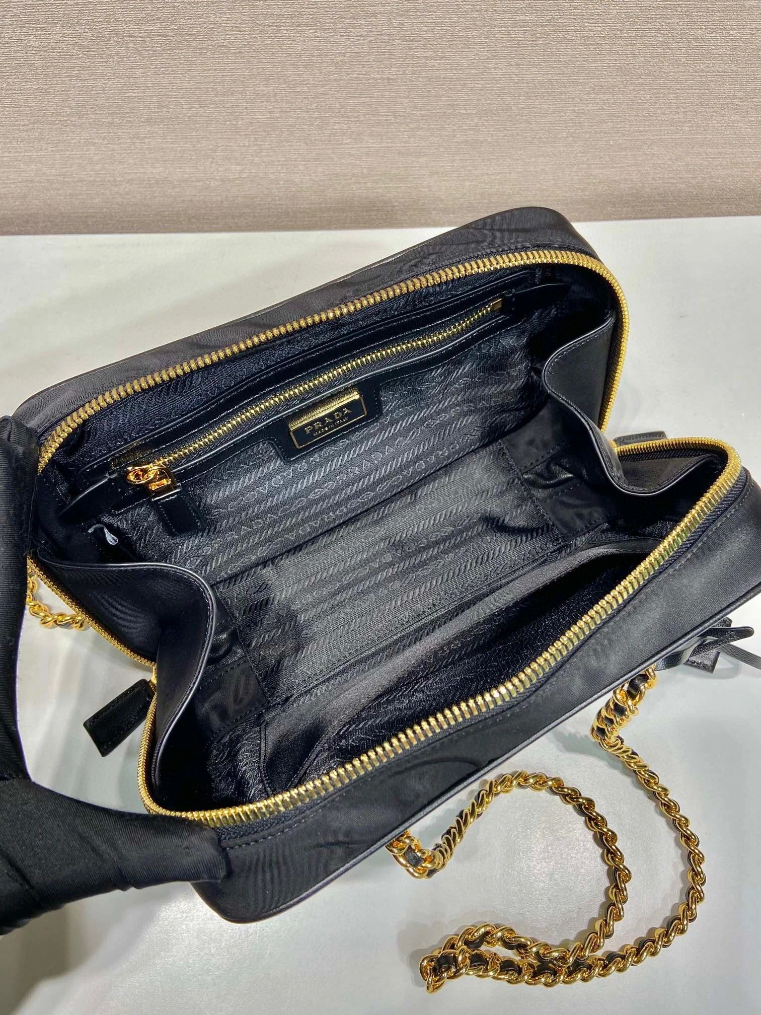 PRADA BAG