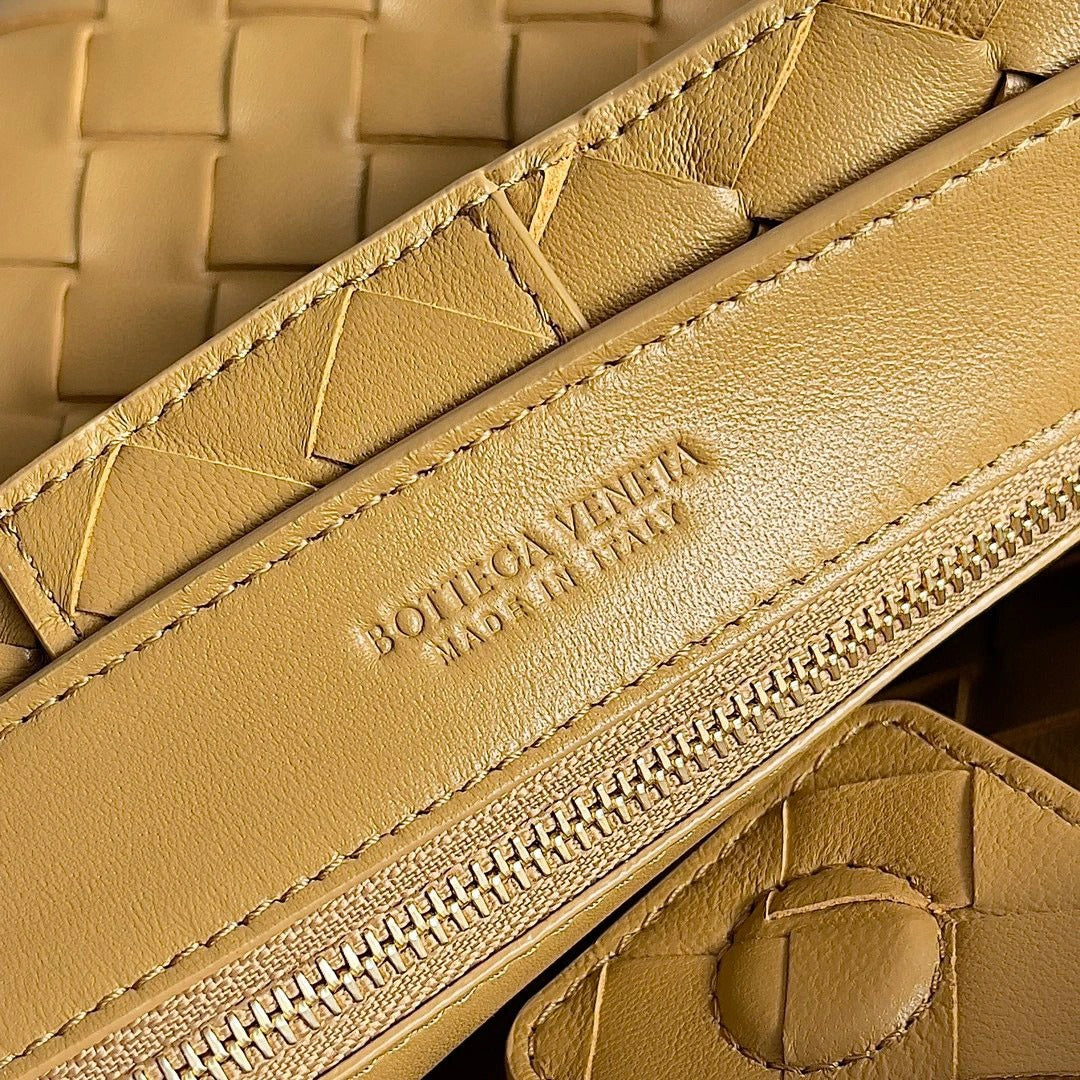BOTTECA VENETA BAG