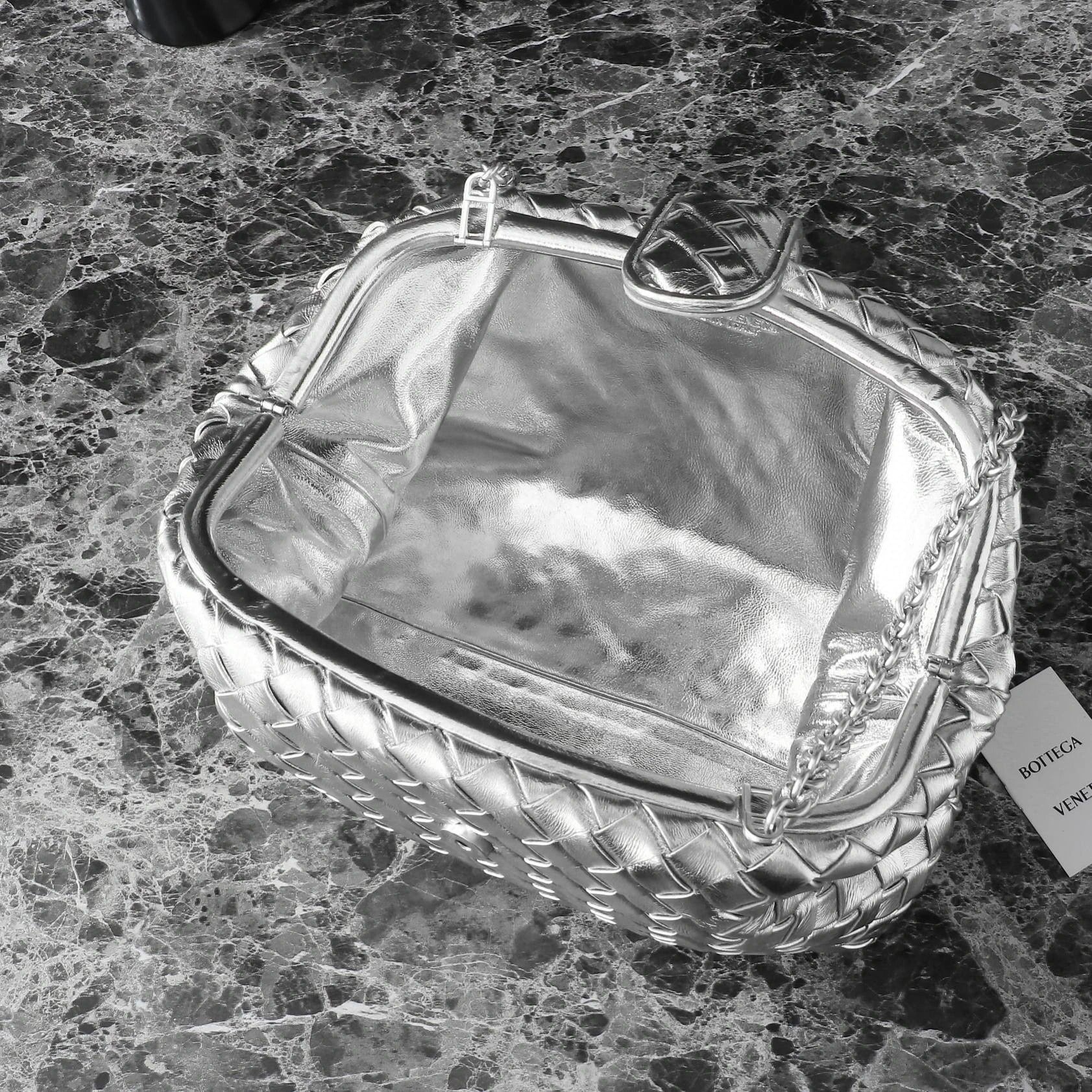 BOTTECA VENETA BAG