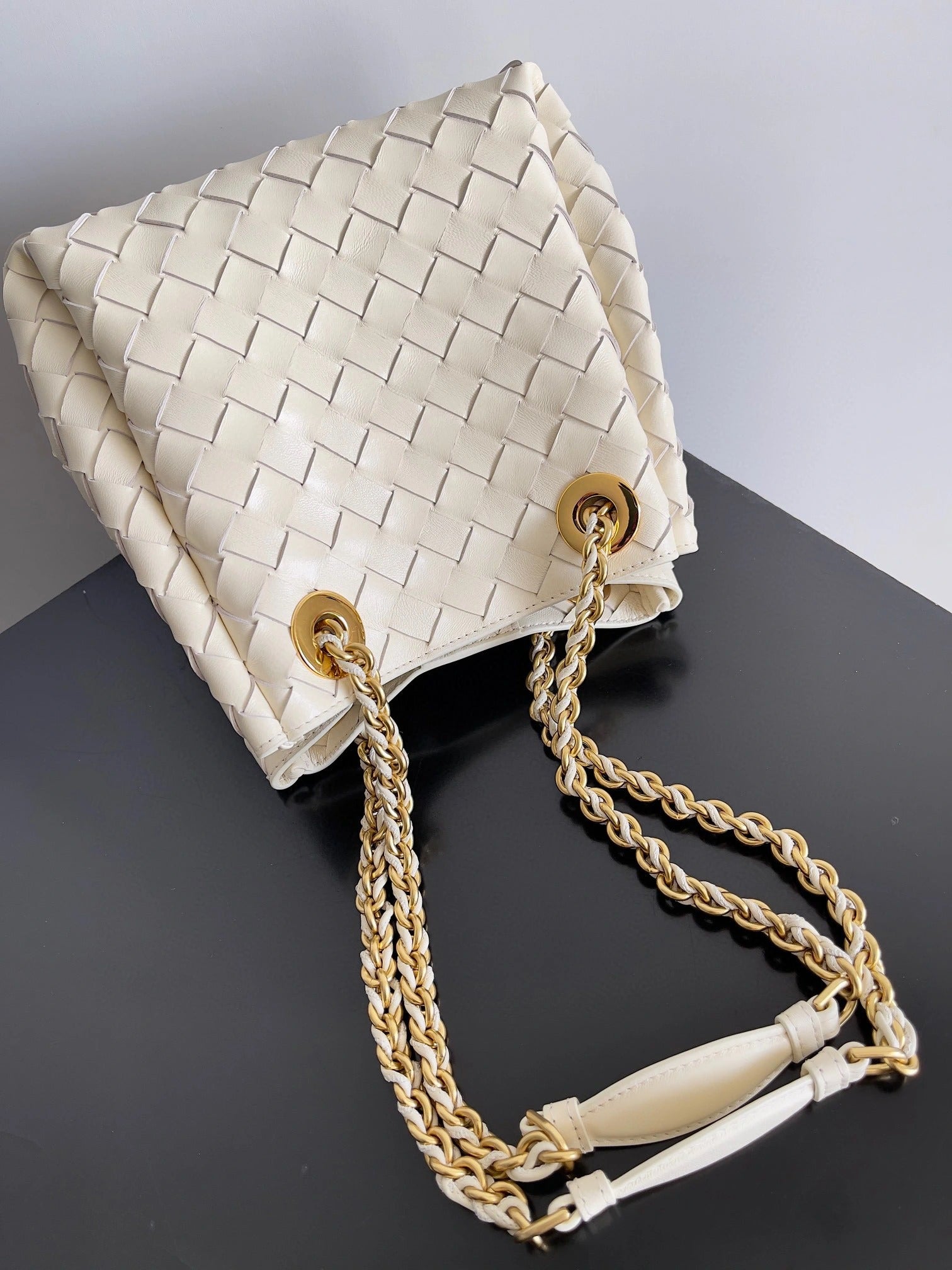 BOTTECA VENETA BAG
