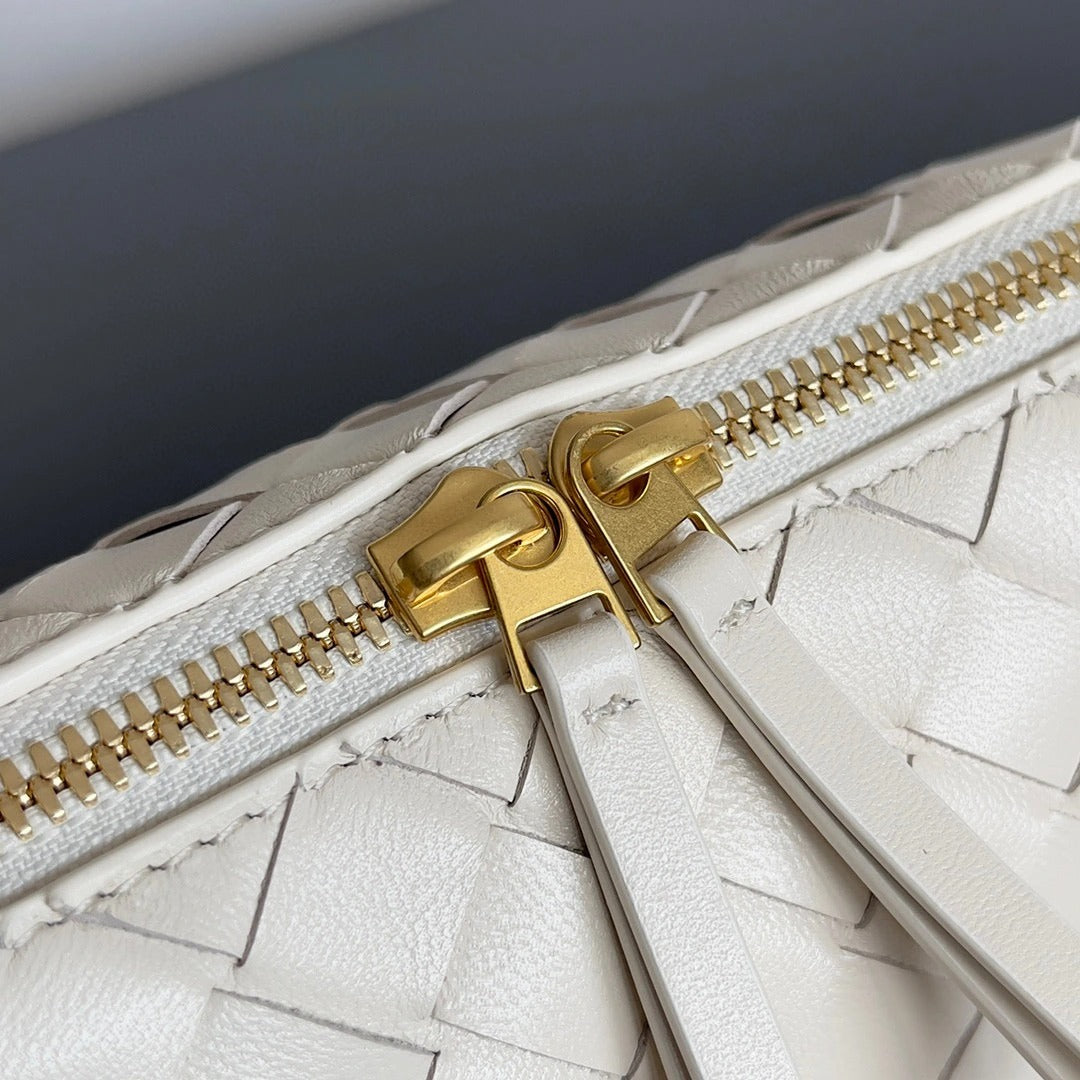 BOTTECA VENETA BAG