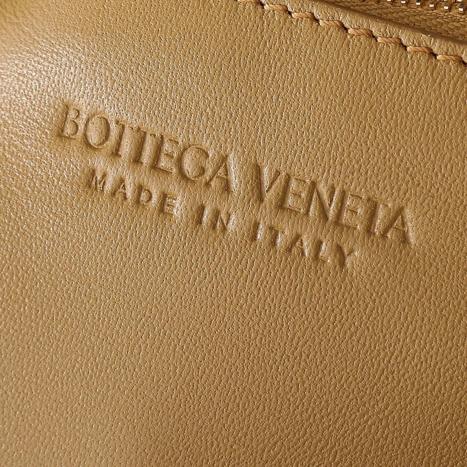 BOTTECA VENETA BAG