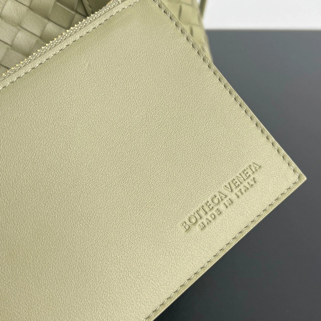 BOTTECA VENETA BAG