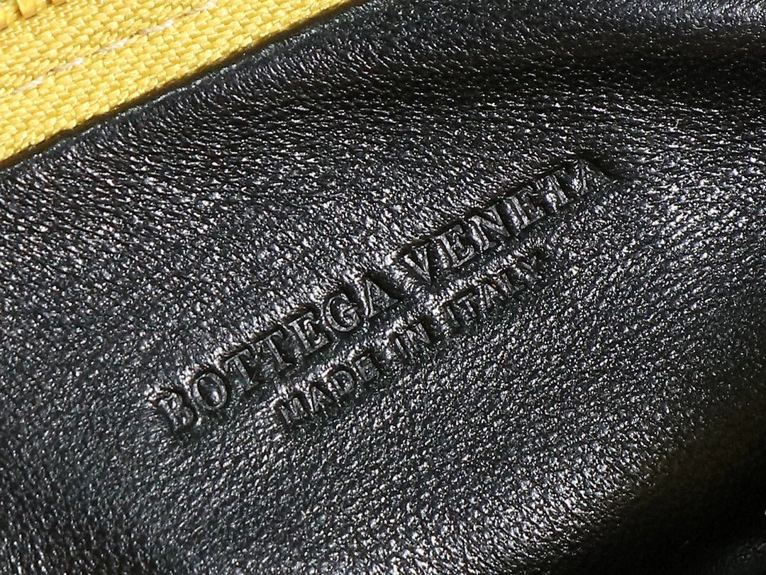 BOTTECA VENETA BAG